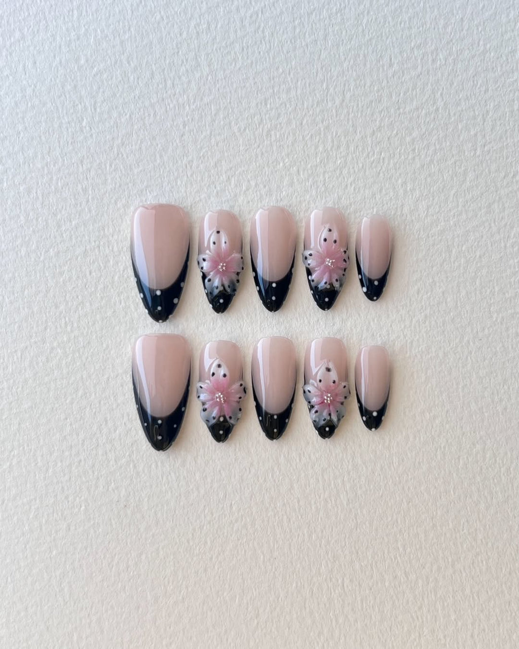 The Flower Dot