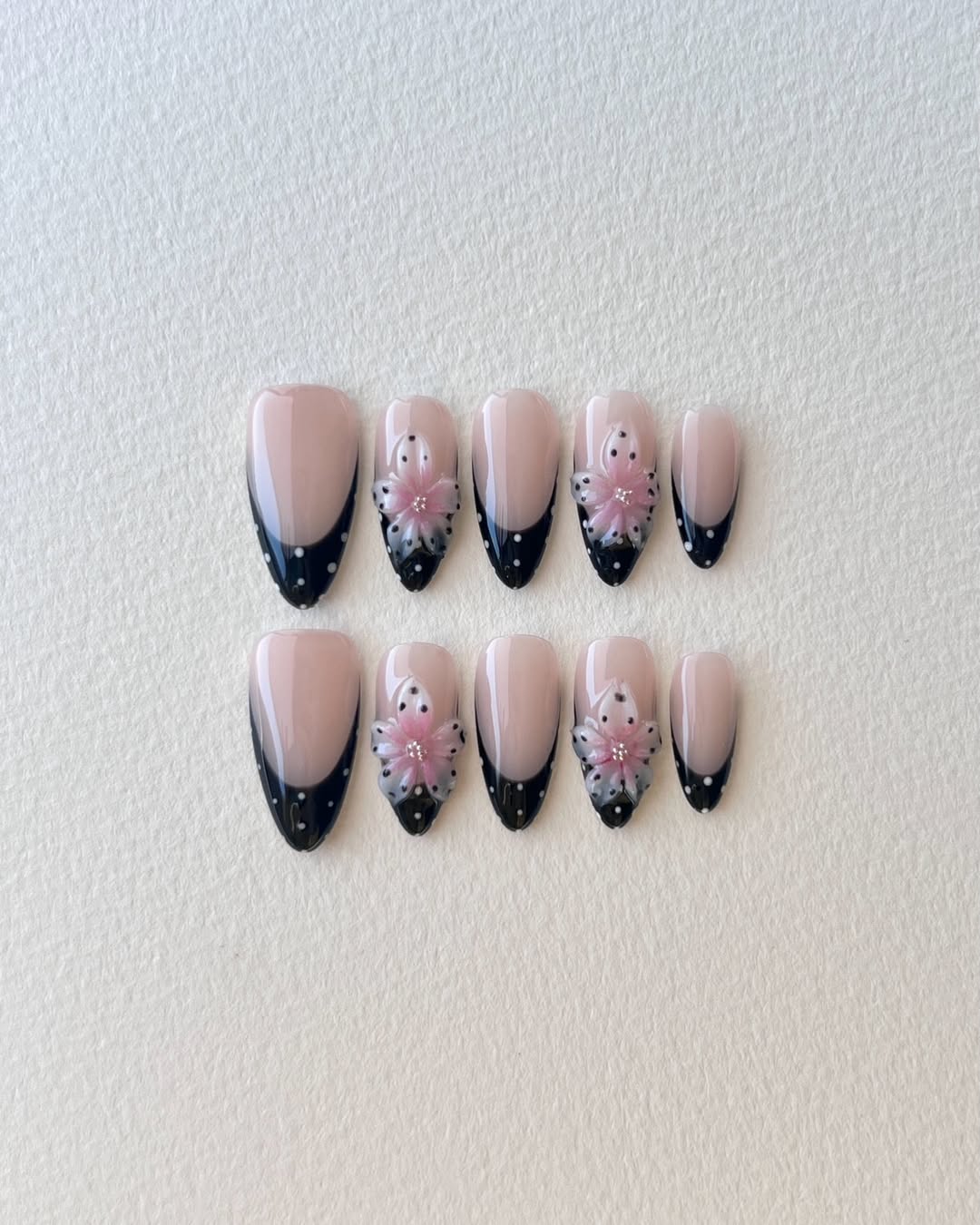 The Flower Dot