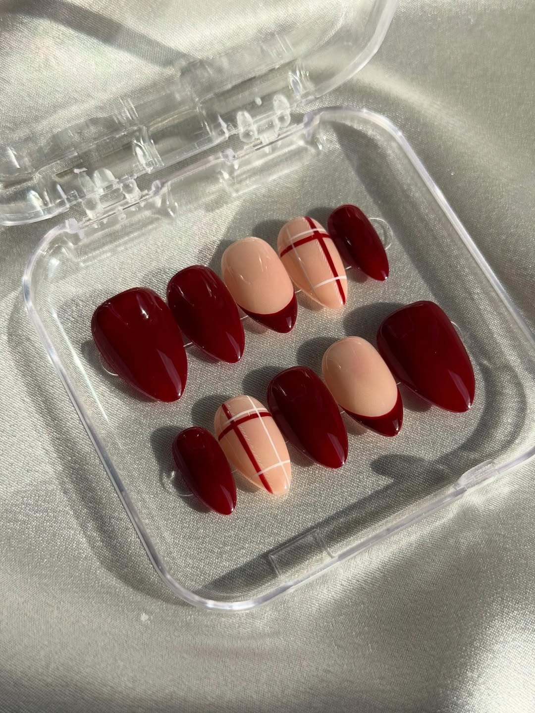 Scarlet Grid