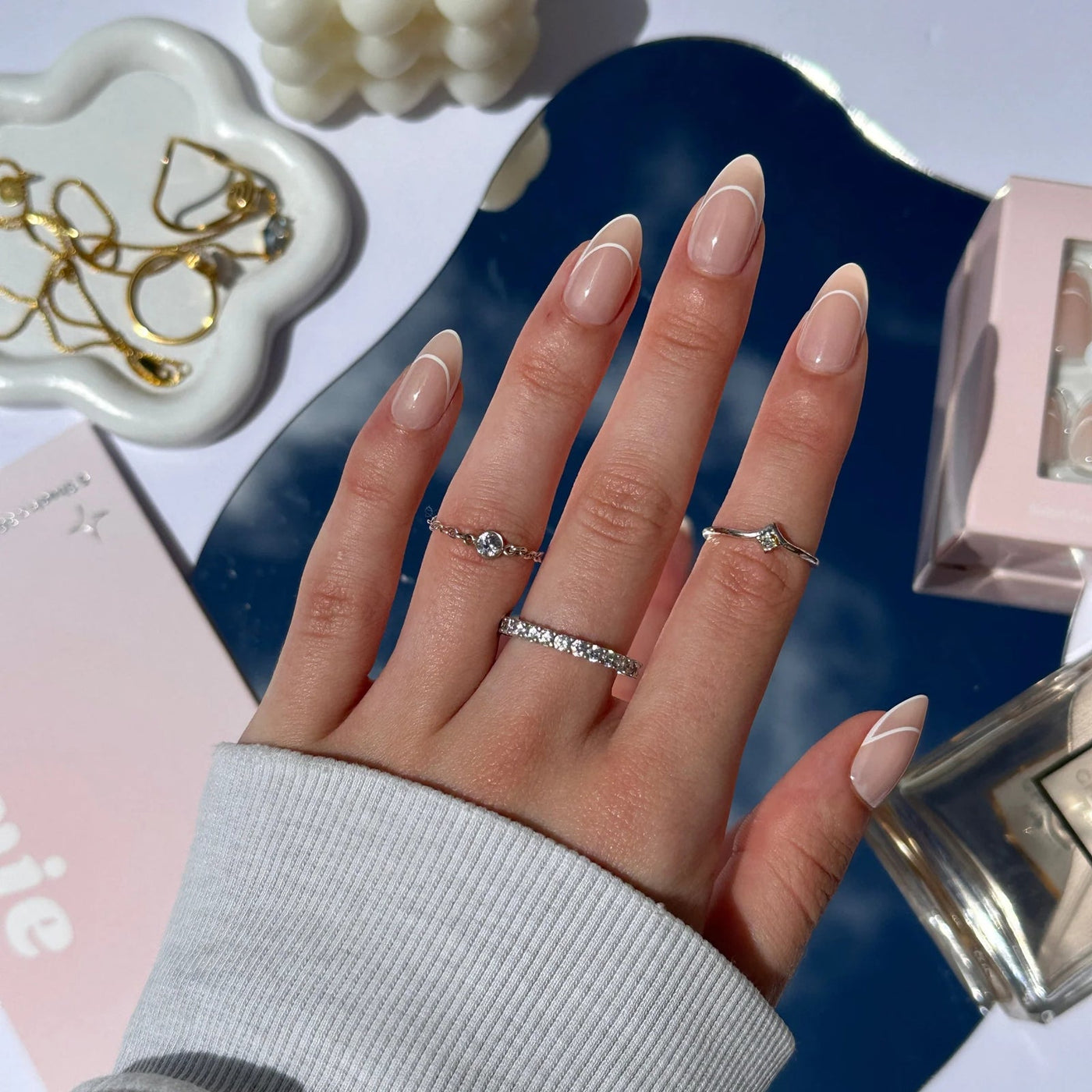 Ribbon 24Pcs Press-Ons Nail Set