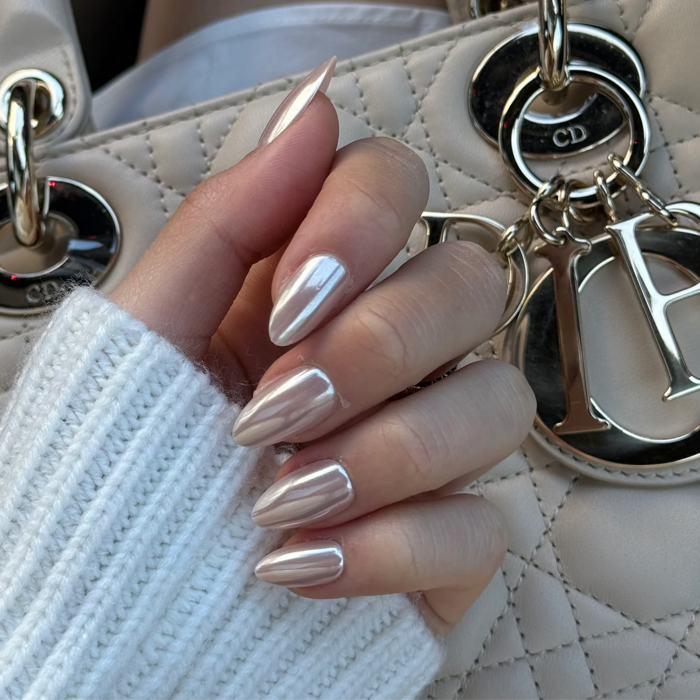 Halo 24Pcs Press-Ons Nail Set