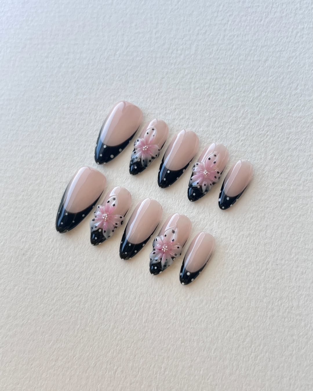 The Flower Dot